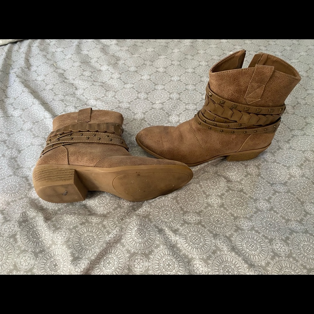 Shoes